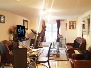 Short Term Worsley Apartment