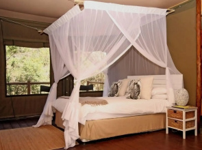 Ngama Tented Safari Lodge