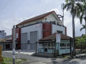 Pondok Avicenna by OYO Rooms