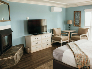 Sea Otter Inn