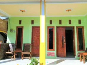 Intan Ijen Guest House