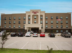 Hampton Inn McPherson