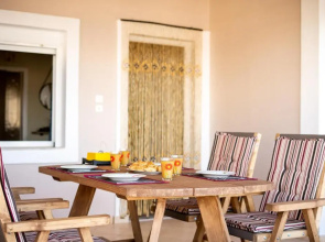 Akoli Blue - an Elegant residence by the sea