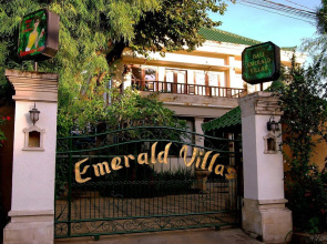 Bali Emerald Villas