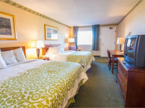莱瑟姆戴斯套房酒店/北阿尔巴尼(Albany Airport Hotel)