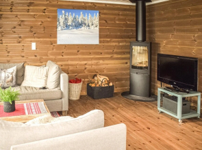 Amazing Home in Treungen With Wifi and 4 Bedrooms