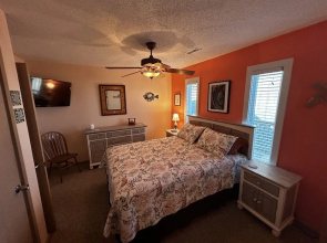 Sw 14 Shell Shack 1 Bedroom Condo by RedAwning