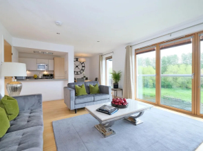Luxury Flat in Peaceful Riverside Near Aberdeen