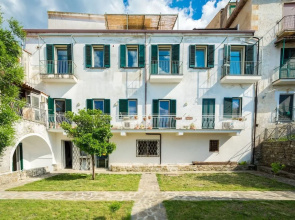 Borgo dei Saraceni - Domus Indomita