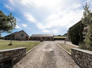 Farmers Barns