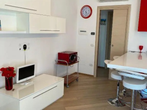 MIMA61 - Appartamento con giardino e posti auto a 50mt dal centro
