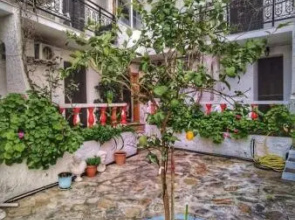 Odysseas Hotel