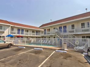 Motel 6 Sacramento, CA - Old Sacramento North