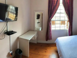 Karibu Guesthouse