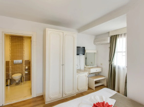 Sherwood Premio Hotel