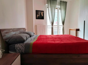 - Sunny House - Humanitas - IEO - in centro paese