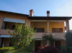 Sunflower Relax Pool and Terrace