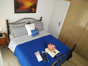 House Sleeps 4 With Pets