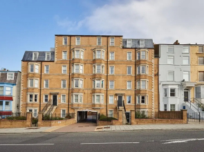 Host Stay Apartment 6 Royal Sands