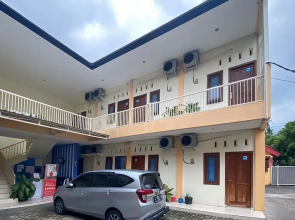 RedDoorz Syariah @ Pahlawan Sidoarjo