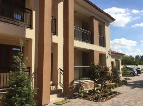 Apartmanovy dom Villa Ephélia
