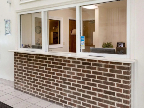 Econo Lodge Inn and Suites Carrollton Smithfield