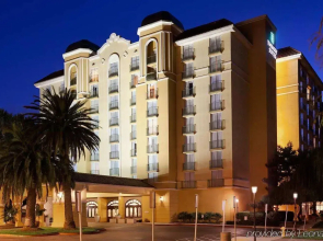 Embassy Suites by Hilton San Francisco Airport Waterfront