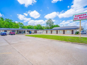 Cypress Inn Motel By OYO West Monroe I-20
