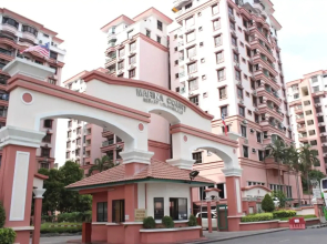 Marina Court@niza