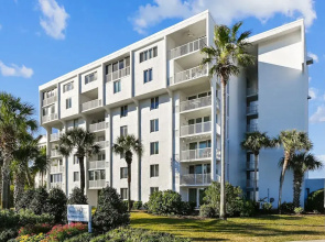 Dolphin Point 303A is a Cute 2 BR overlooking the Harbor by RedAwning