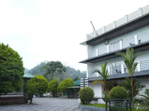 Misty Garden Resorts