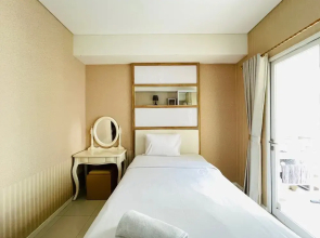 Spacious Studio Room Apartment At Parahyangan Residence