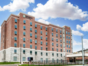 MainStay Suites Cincinnati University - Uptown
