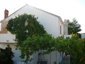 Apartment Soni - with barbecue; A1 Postira, Island Brac