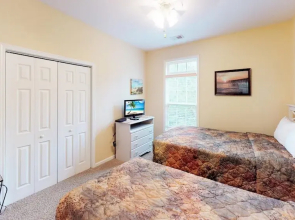 Village at the Glens by Coastline Resorts