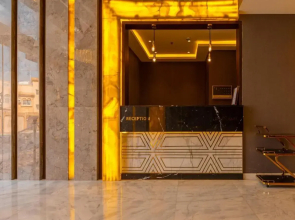 Suits Hotel