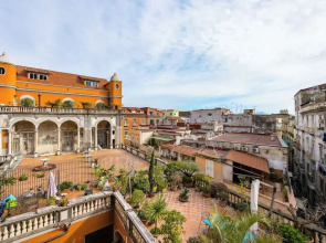 Palazzo Maddaloni Sweet Home By Napoliapartments