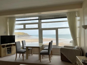 Flat 7A Redcliffe Apartments