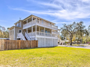 Pool & Dock Access: Gulf Shores Family Getaway!