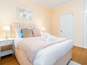 Pretty House in Popular Harborne