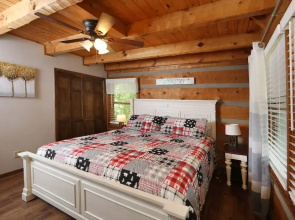 Bear Trails Cabin