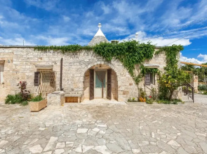 2402 Trullo Ventura by Perle di Puglia
