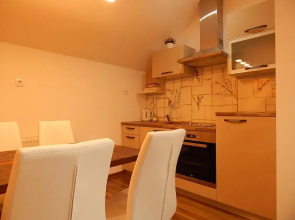 Studio apartman Lakasa