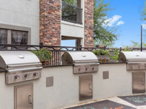 TWO Glendale CozySuites with Pool 2 & 9