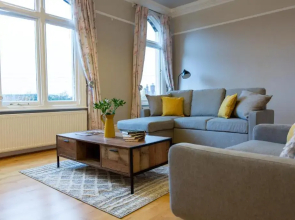 Kings Apartment
