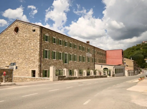 Winery & Design hotel ROXANICH