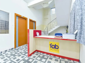 Fabhotel Grand Embassy