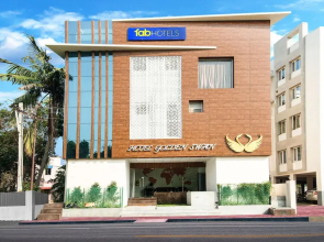 Hotel Golden Swan by FabHotels