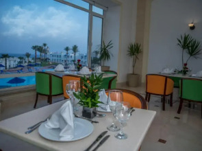 Renaissance Sharm El Sheikh Golden View Beach Resort