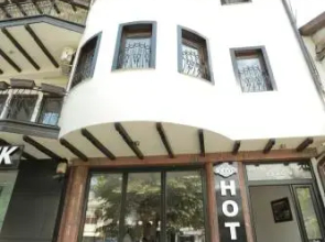 Hotel Cleon